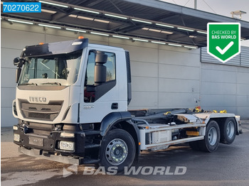 شاحنة ذات الخطاف IVECO Stralis 460