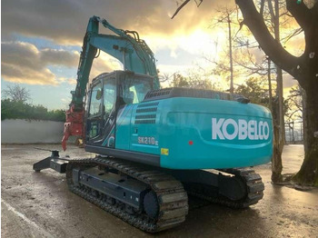 حفارة النقل والشحن Kobelco SK210LC-10E: صور 3