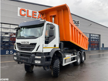 قلابات IVECO Trakker