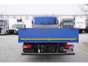 شاحنات مسطحة MAN TGM 15.250 / 160,000 km! / 2021 / Flatbed 18 EPAL / 8.8 t capacity: صور 4