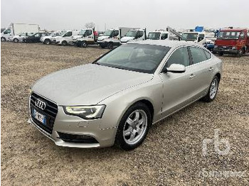 سيارة AUDI