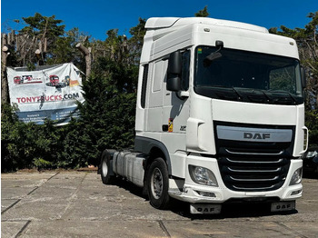 شاحنة جرار DAF XF 460