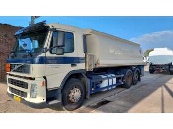 شاحنة صهريج VOLVO FM