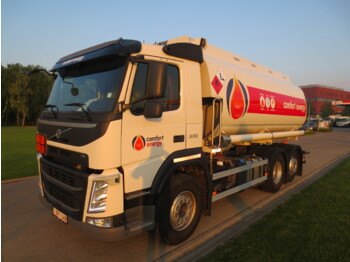 شاحنة صهريج VOLVO FM