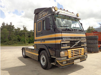 شاحنة جرار VOLVO FH16 520