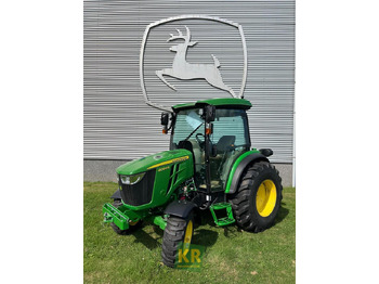 جرار صغير JOHN DEERE