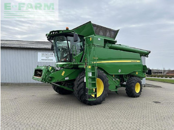 حصادة شاملة JOHN DEERE T670