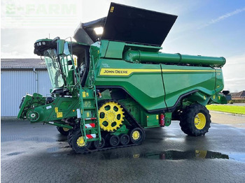 حصادة شاملة JOHN DEERE X9 Series