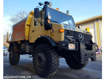 شاحنة UNIMOG