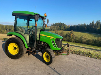 جرار صغير JOHN DEERE 3720