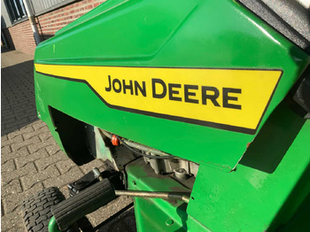 جرار صغير John Deere: صور 4