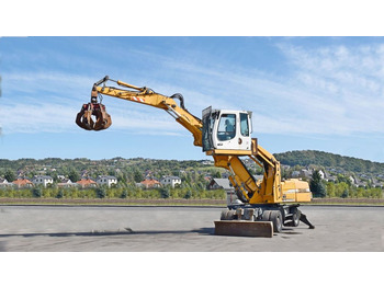 حفارة على عجلات LIEBHERR A 316