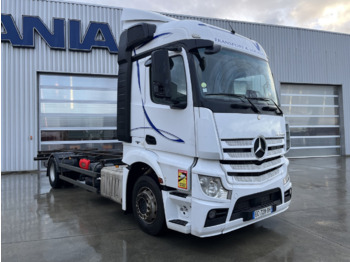 شاحنات الحاويات/ جسم علوي قابل للتغيير شاحنة MERCEDES-BENZ Actros 1845