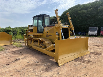 بلدوزر CATERPILLAR D6G