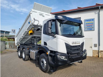 قلابات IVECO