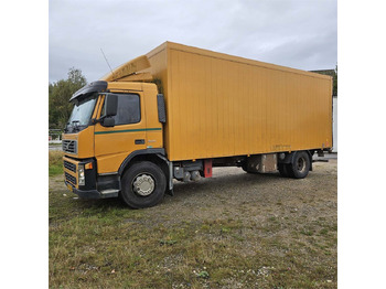 بصندوق مغلق شاحنة VOLVO FM