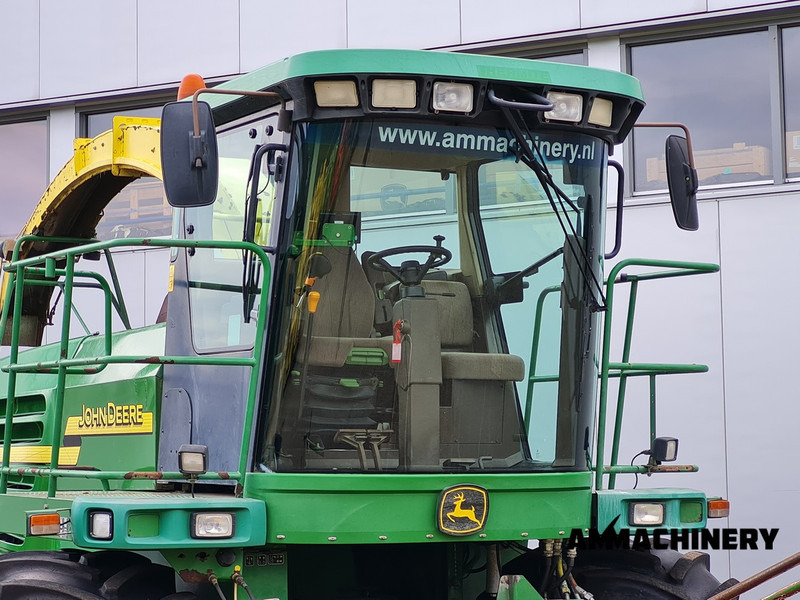 حصادة الأعلاف لنقل الطعام John Deere 7400 Inspected: صور 10