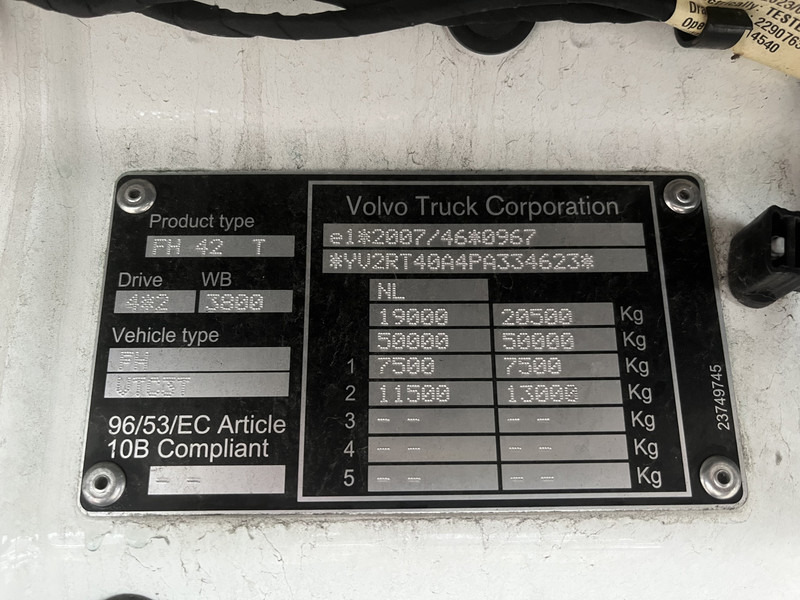 شاحنة جرار Volvo FH 500 Globetrotter XL / 192 dkm / 2 Tanks / VEB+ / Alcoa / APK 09-25: صور 13