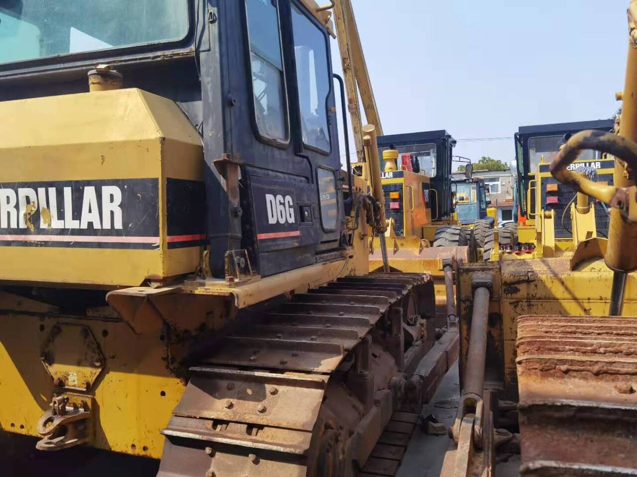 بلدوزر CATERPILLAR D6G: صور 7