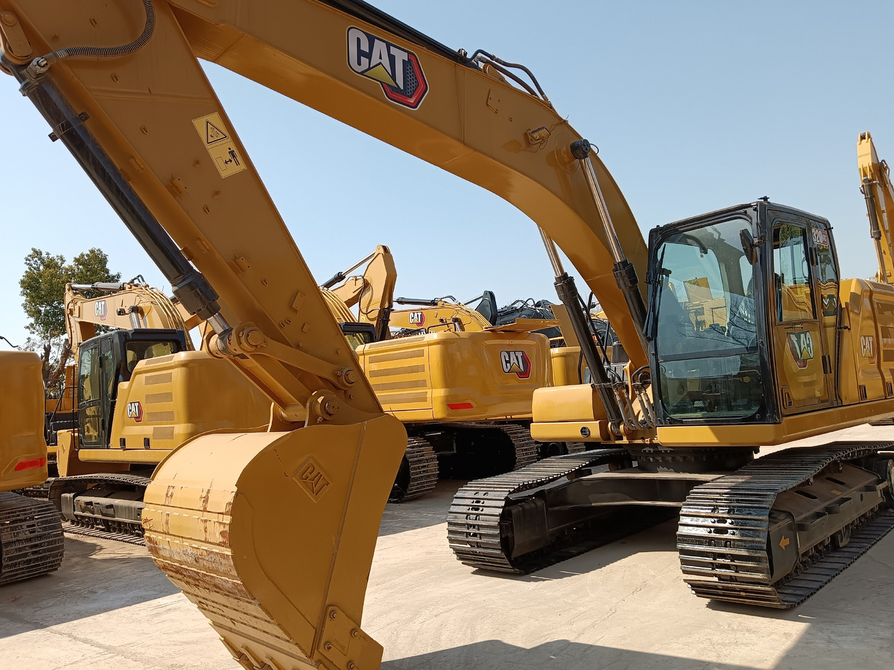 حفارات زحافة CATERPILLAR 320GC CAT 320 GC: صور 15