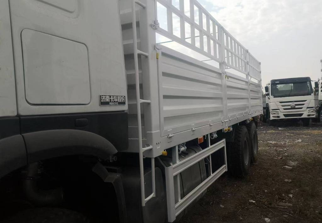 قلابات HOWO 375 SINOTRUK HOWO 375 WITH FENCE howo375: صور 11