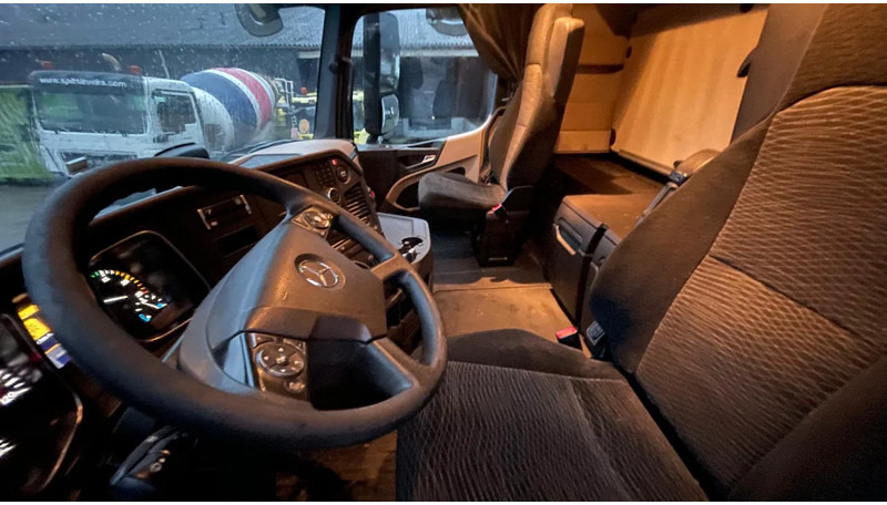 شاحنة جرار Mercedes-Benz Actros 1846 Koelkast: صور 6