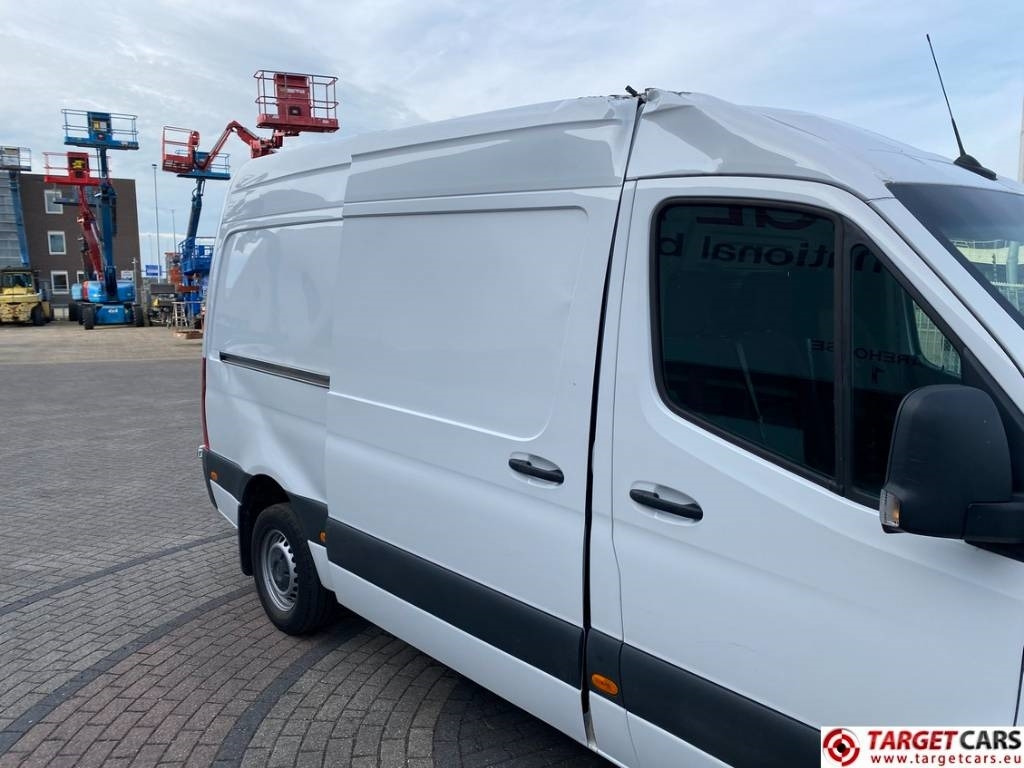 فان Mercedes-Benz 319CDI Sprinter L2H2 Aut Euro6E Roof Damage: صور 31