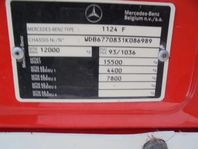 المطافئ Mercedes-Benz 1124 F: صور 14