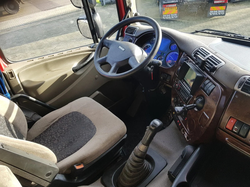 شاحنة كرين DAF CF 85.410 Trekker/Bakwagen HIAB 377: صور 13