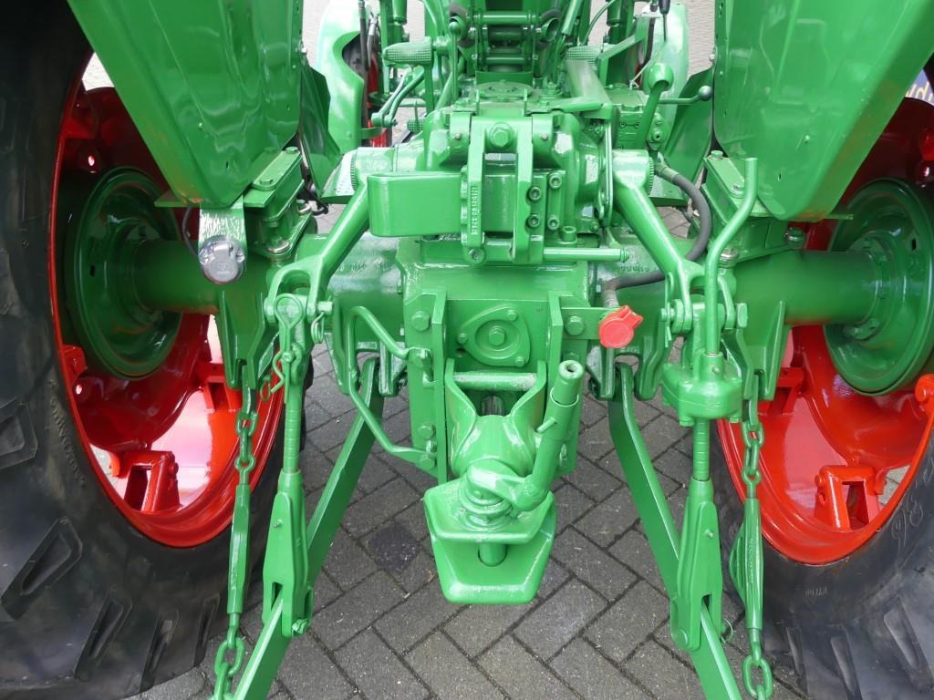 جرار Deutz D5005: صور 8