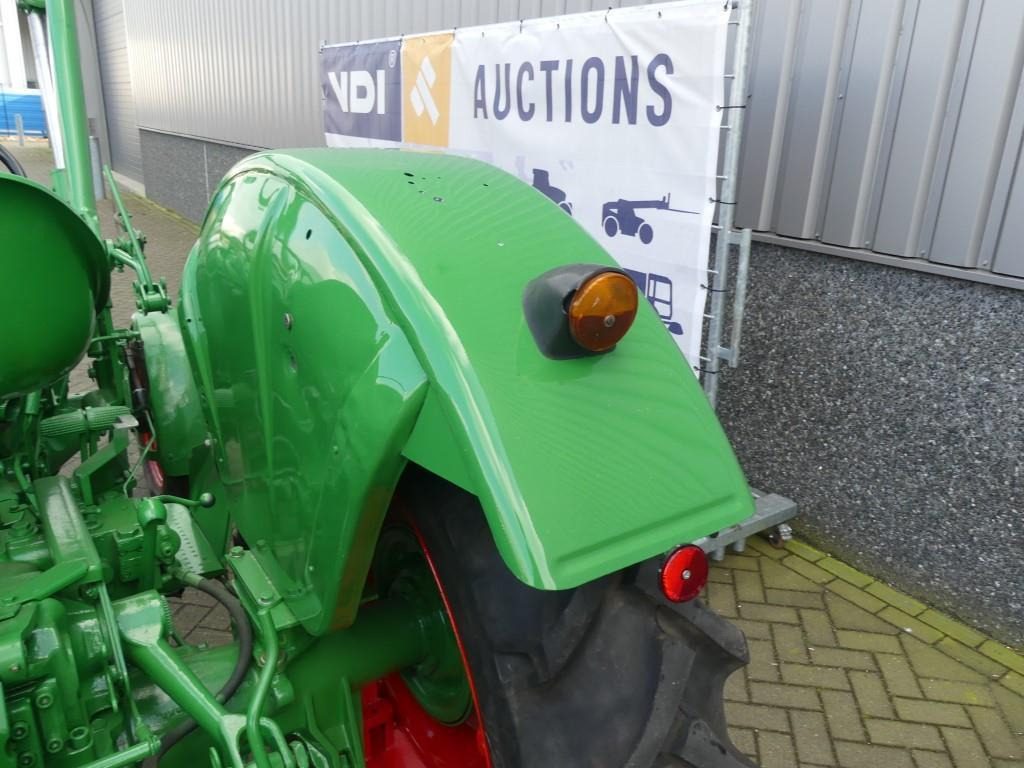 جرار Deutz D5005: صور 10