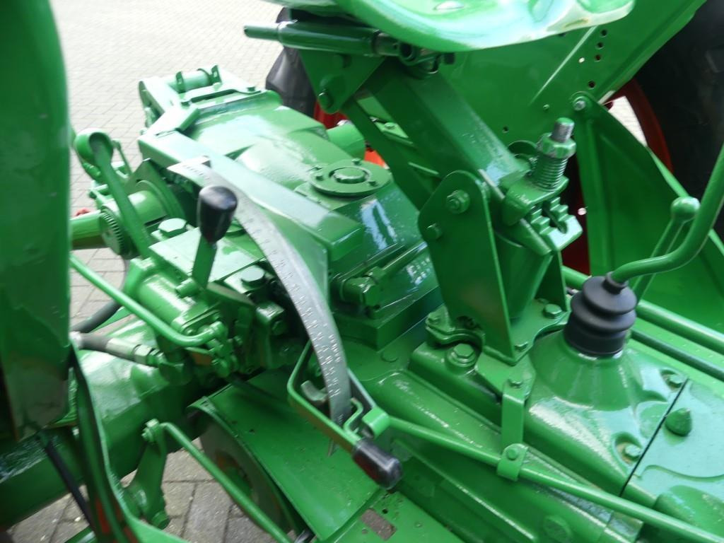 جرار Deutz D5005: صور 39