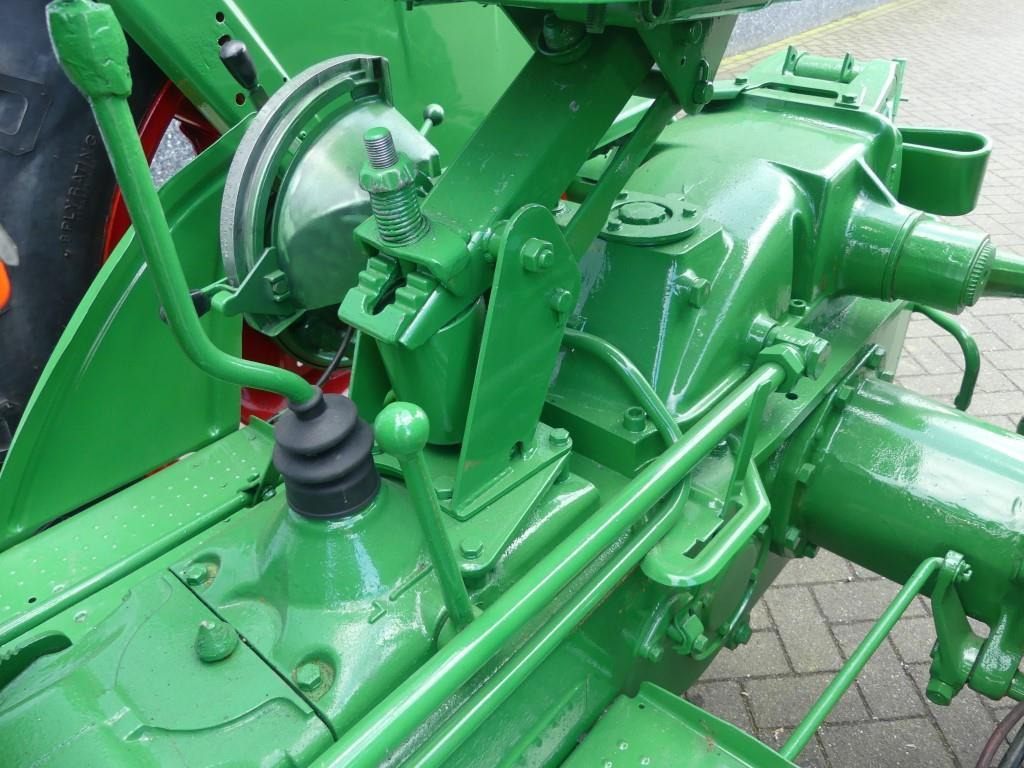 جرار Deutz D5005: صور 26