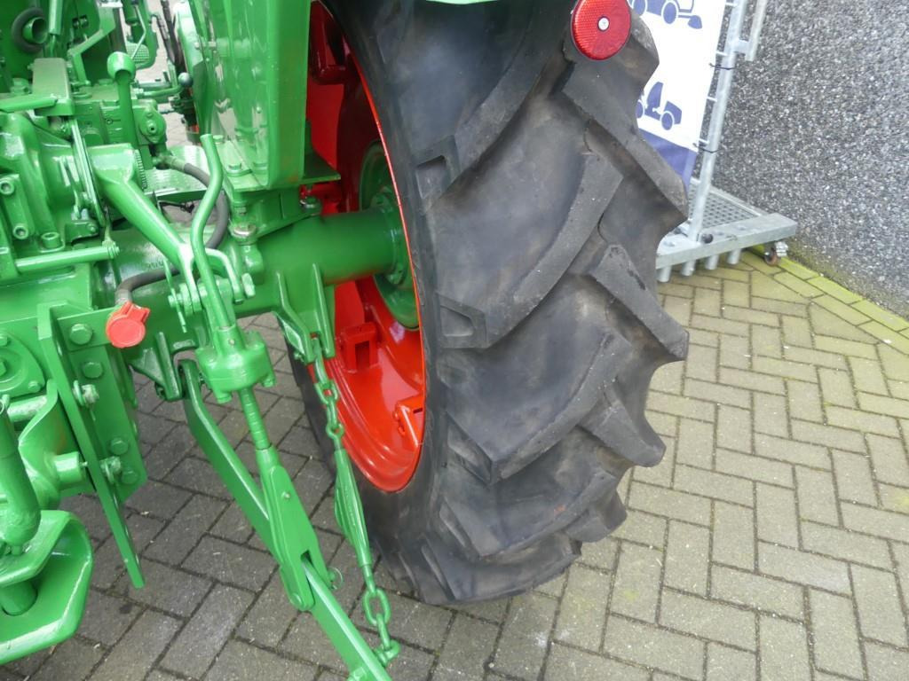 جرار Deutz D5005: صور 9