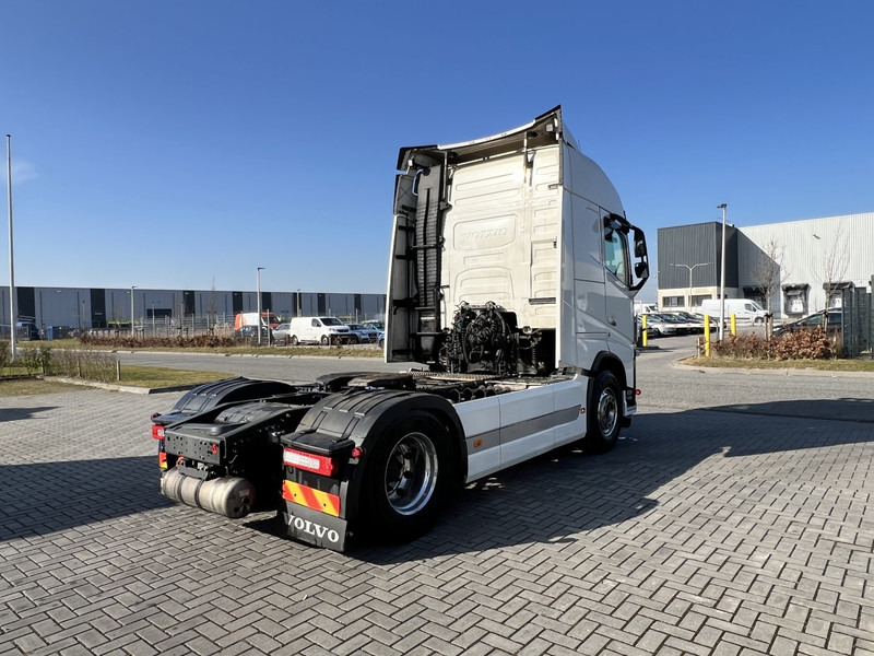 شاحنة جرار Volvo FH 460 4x2 trekker Globetrotter / full air: صور 6