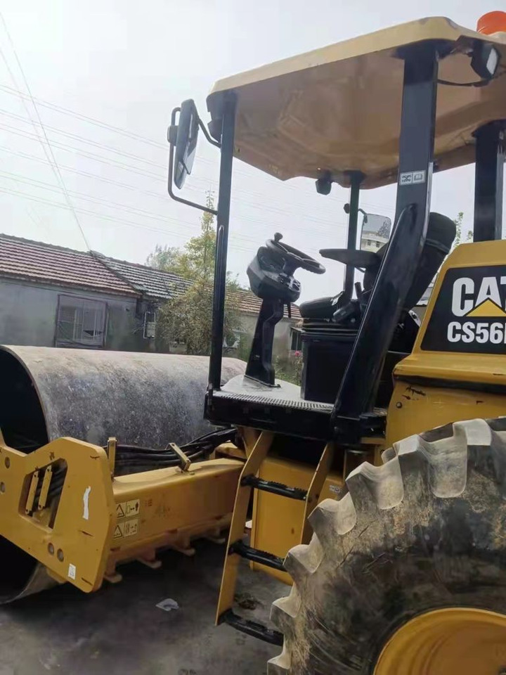 مدماج Caterpillar CS56B: صور 8