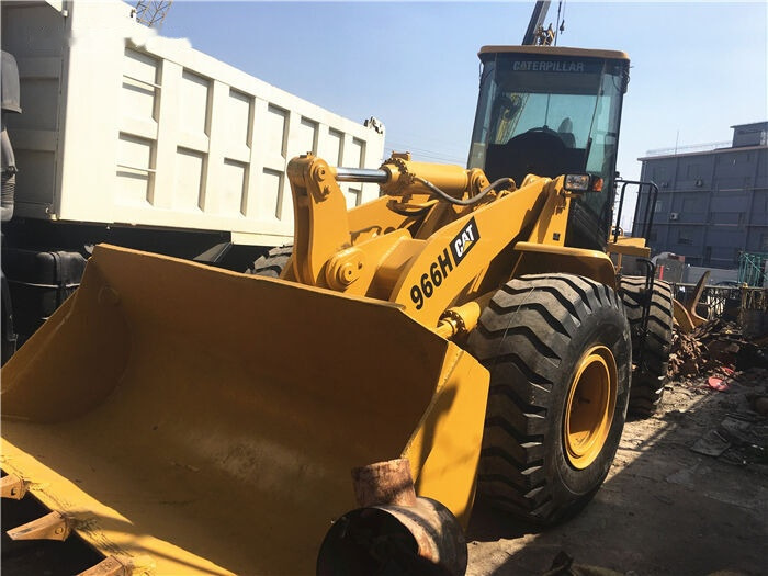 اللودر بعجل Caterpillar 966H: صور 6