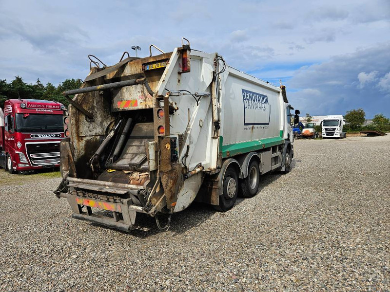 شاحنة القمامة Scania P270 6x2/4 Müllwagen: صور 6