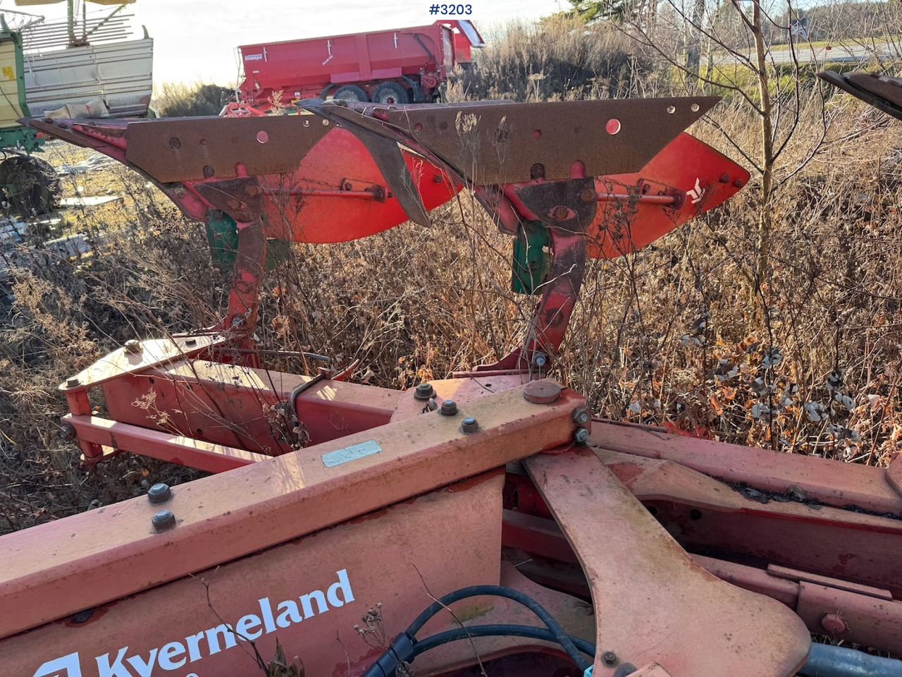 ال معدات حراثه Kverneland LO 100 6-furrow Reversible Plow: صور 15