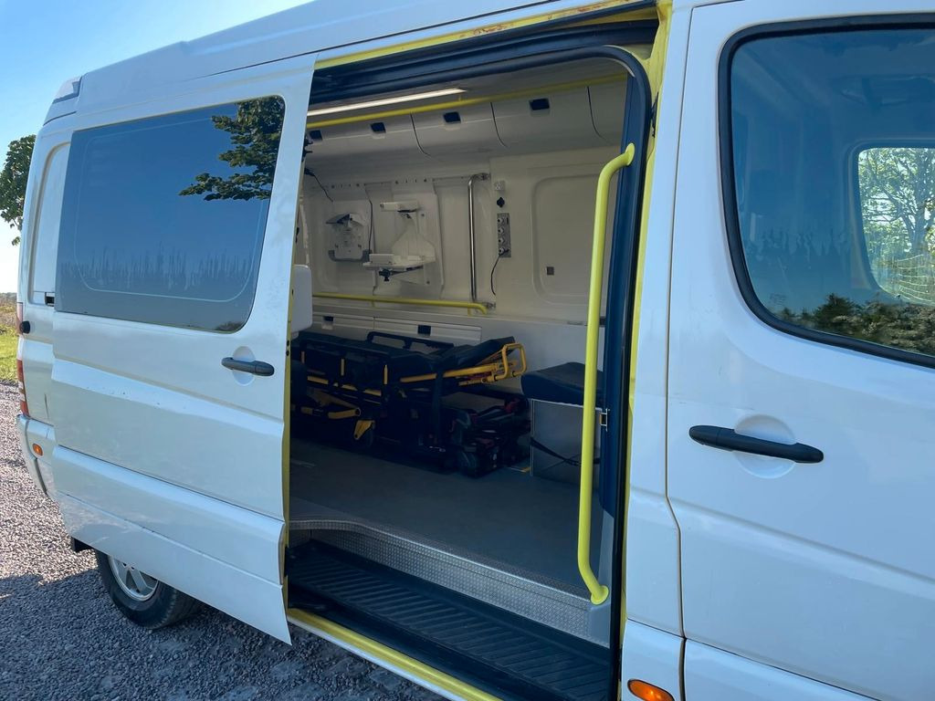 فان Mercedes-Benz Sprinter 316 CDI Ambulance Electric STRYKER Bed: صور 19