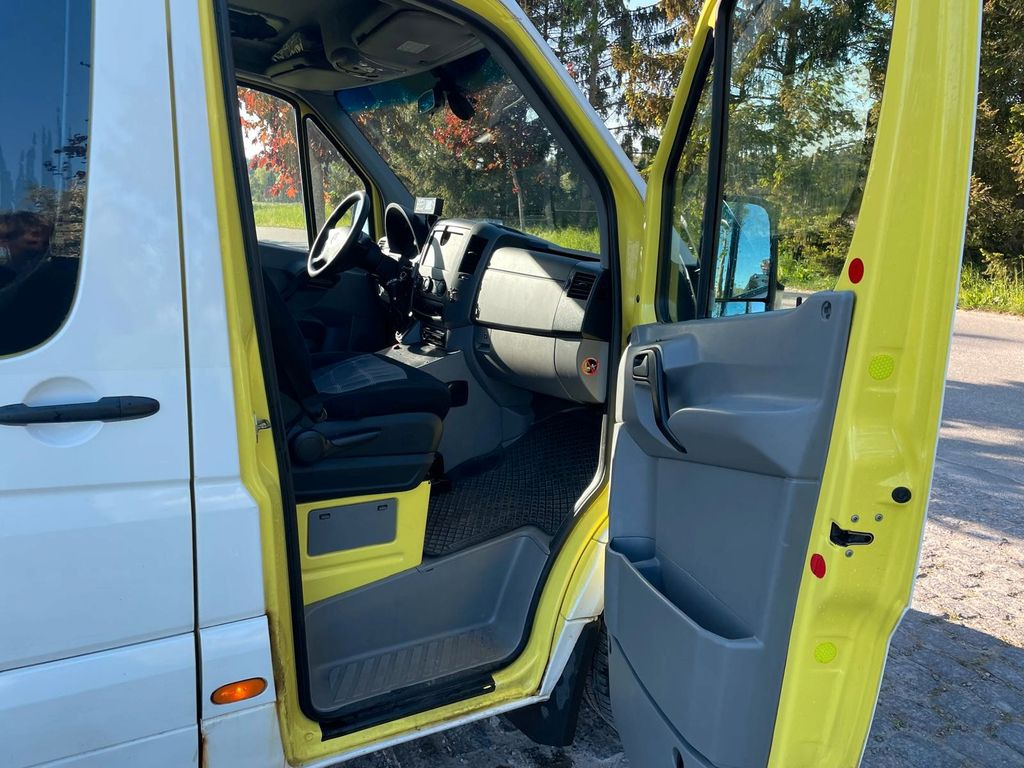 فان Mercedes-Benz Sprinter 316 CDI Ambulance Electric STRYKER Bed: صور 16