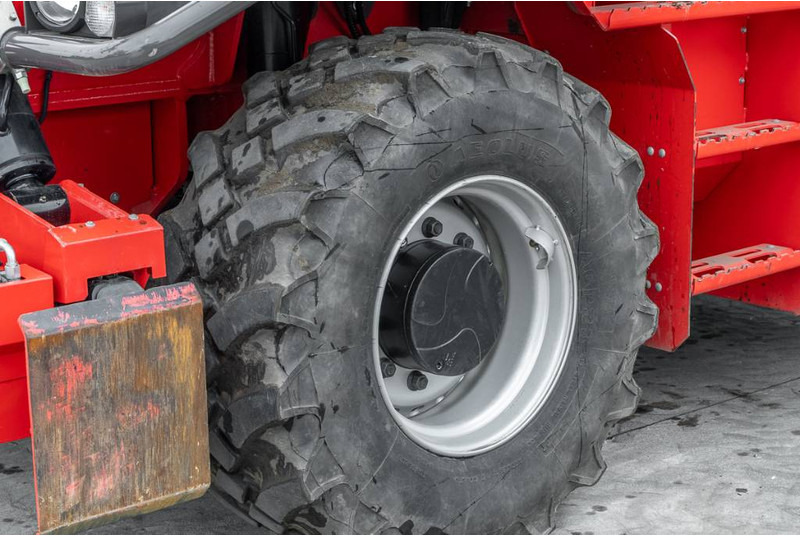 رافعة تلسكوبية Manitou MRT 2550+: صور 10