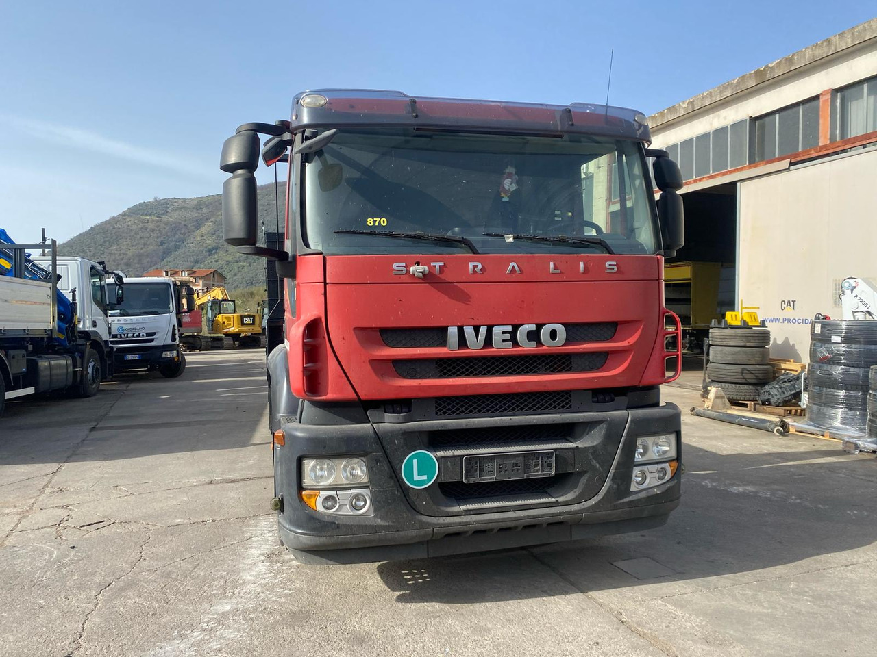 شاحنات مسطحة IVECO STRALIS CUBE 260S31: صور 11