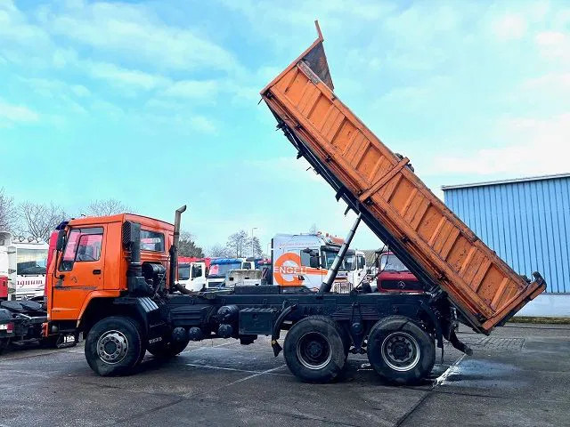 قلابات Volvo FL 12.380 6x6 FULL STEEL SUSPENSION MEILLER KIPPER (EURO 2 / MANUAL GEARBOX / REDUCTION AXLES / FULL STEEL SUSPENSION): صور 6