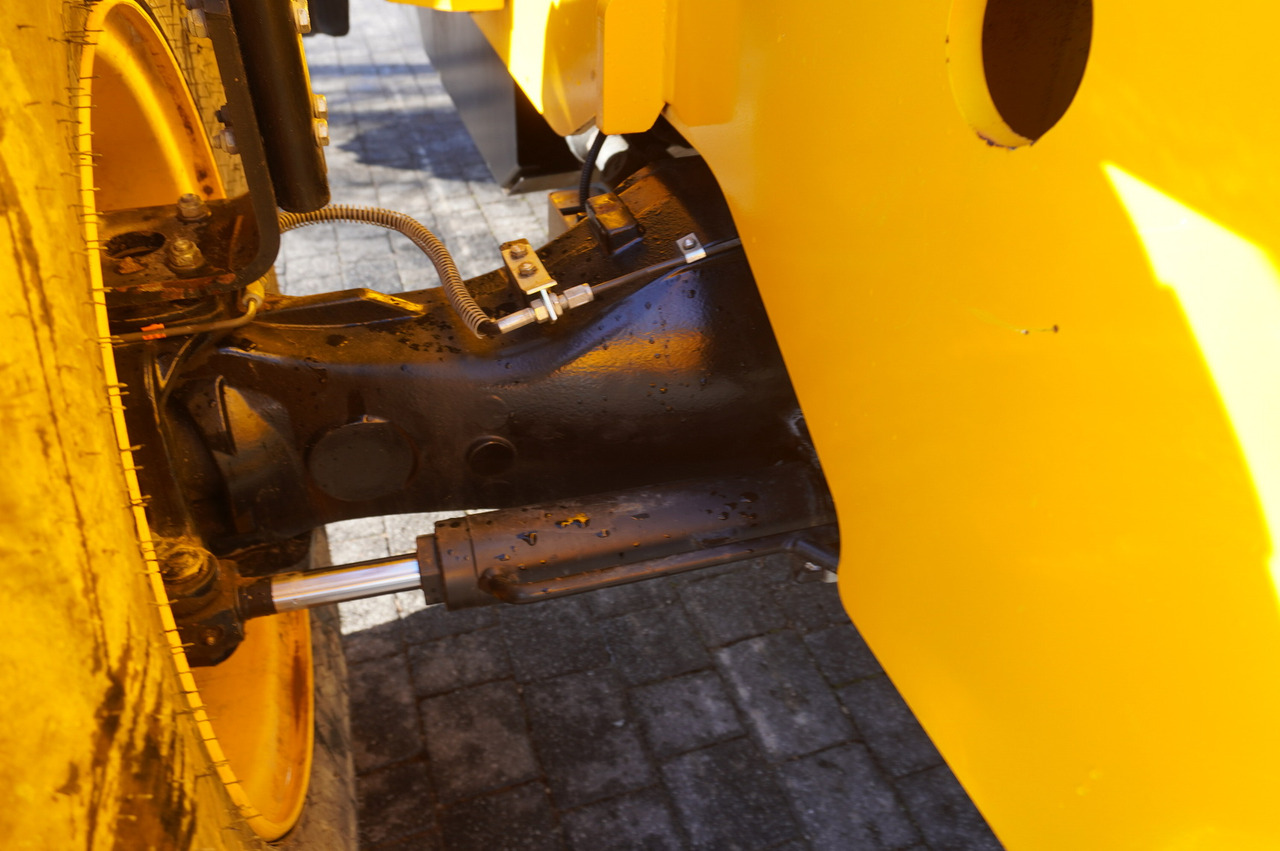 اللودر بعجل JCB 540-170 Telescopic Loader / 17m / joystick: صور 35