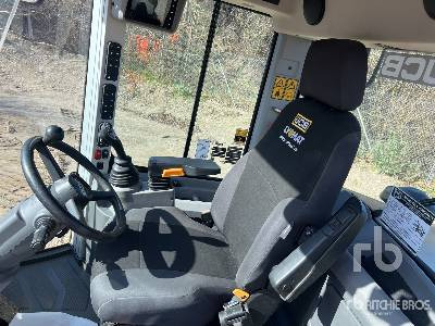 اللودر بعجل JCB 411 S5 HT Chargeuse Sur Pneus: صور 7