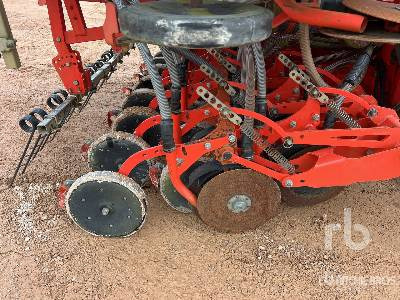 معدات بذار KUHN MODULINER ML 28 6 m Semi-Mount Combination Semoir: صور 41