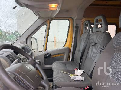 فان PEUGEOT BOXER Vehicule Utilitaire: صور 12