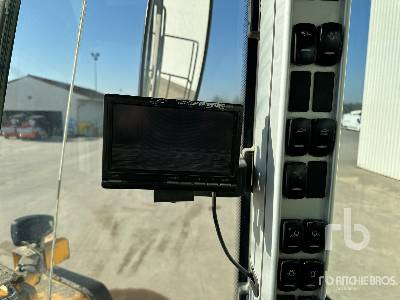 اللودر بعجل VOLVO L180F Chargeuse Sur Pneus: صور 11