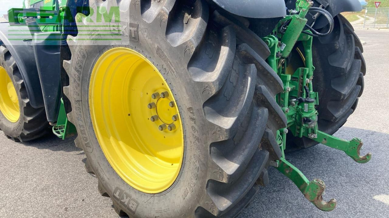 جرار John Deere 6150m: صور 17